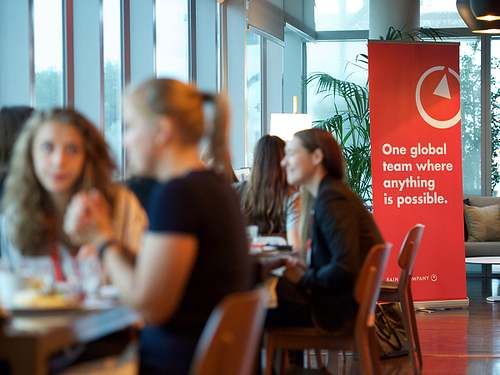 One global Bain experience