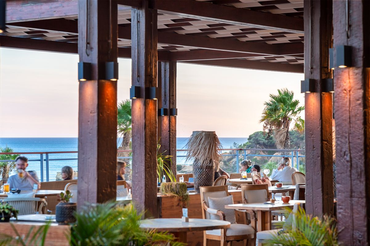 Fotografia de no Grande Real Santa Eulália Resort Hotel & Spa, ideal para marketing hoteleiro.