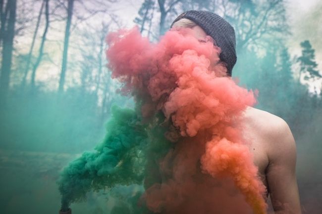 Fotografía de bomba de humo