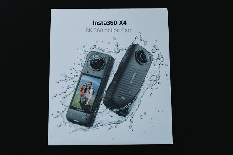 Insta360 x 4