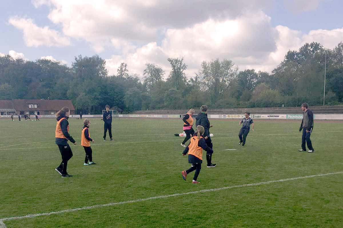 Inklusionsmannschaft beim gemeinsamen Training