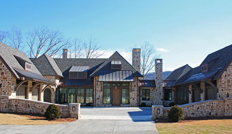 Projects with Accents of the South