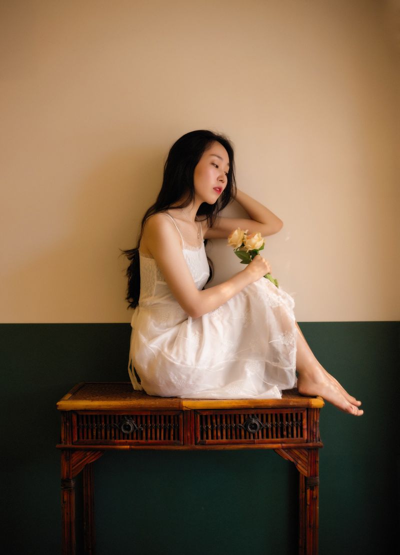 Effortlessly Chic: Mastering the Art of French Fashion