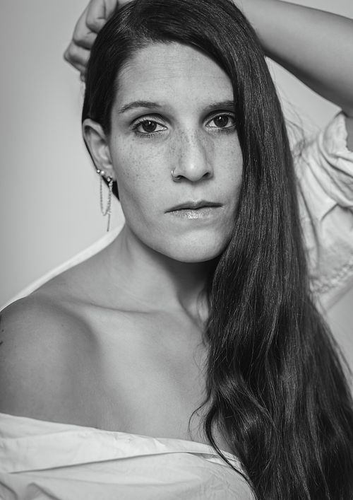 close up, portrait, frau, studio, schwarz/weis