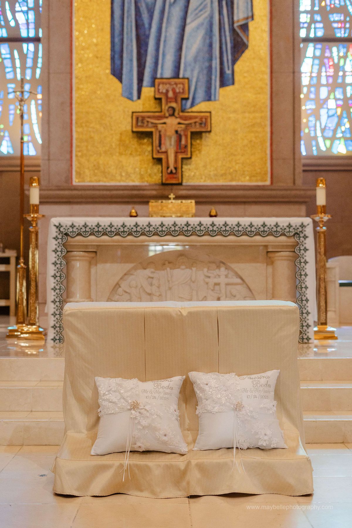 Exchanging vows at Saint Joseph, Husband of Mary Roman Catholic Church in Las Vegas Wedding Photography