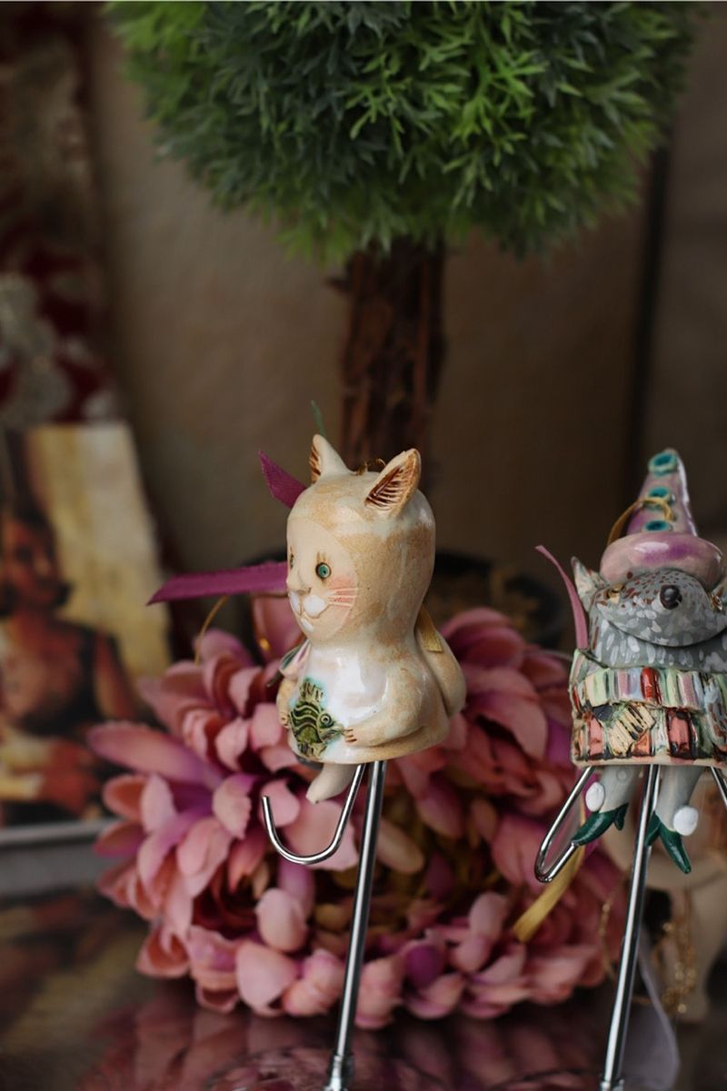 Funny Cat, little ceramic bell-doll.
