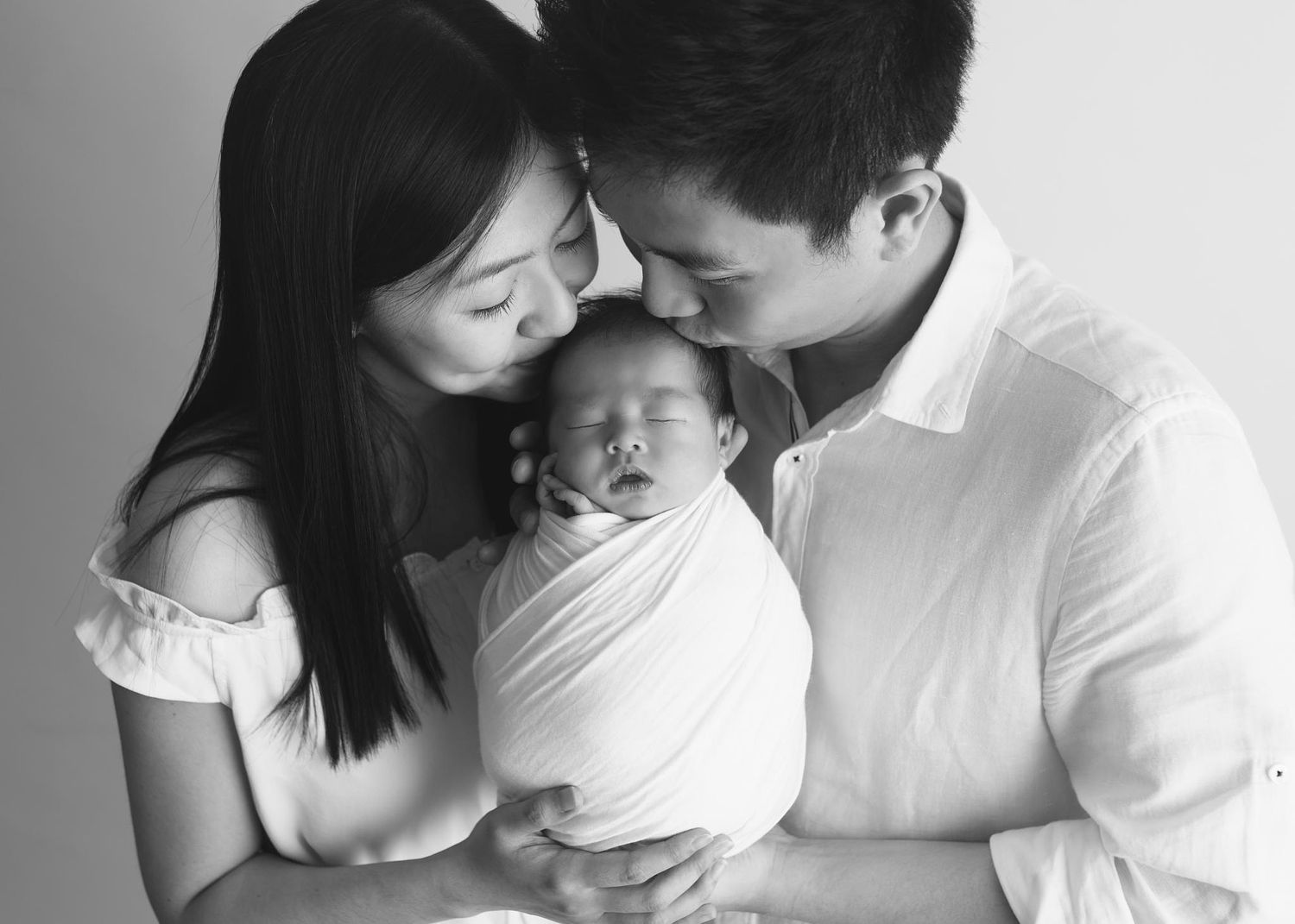 Picspirations Photography - Newborn & Family Photographer based in Singapore