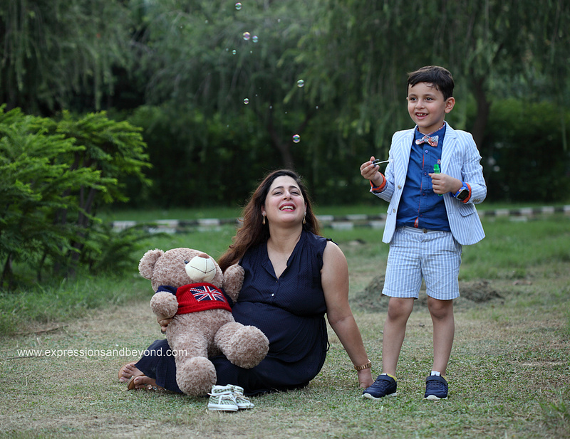 Lifestyle portrait photography in Noida, Delhi, Gurgaon & NCR