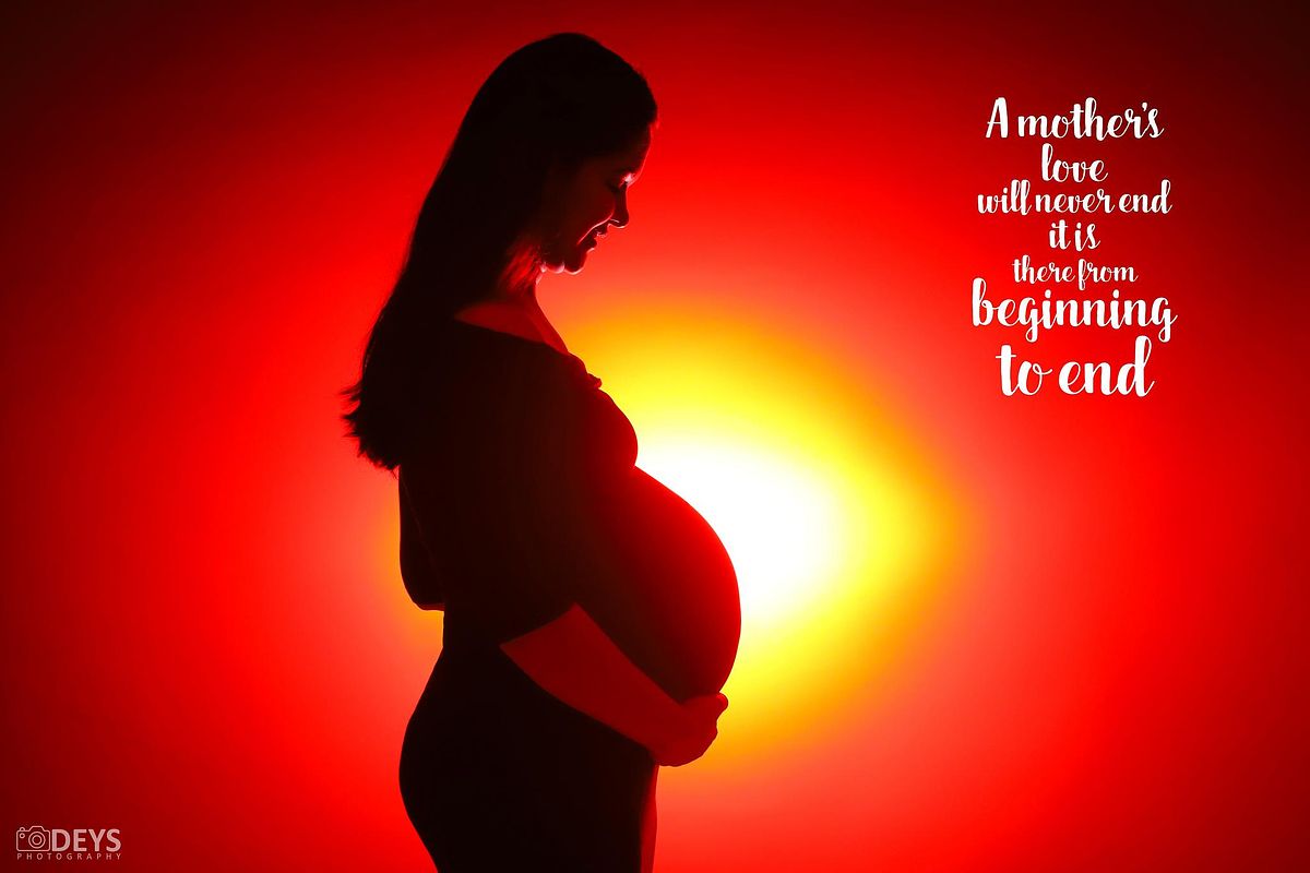 Silhouette pregnant women photoshoot in Delhi