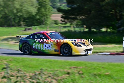 Ginetta G40R driven by Trevor McMaster