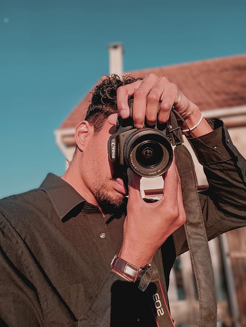 Derri&egrave;re l&rsquo;objectif : la lumi&egrave;re comme langage