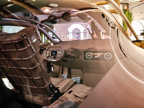 Project MAYBACH Studio Odeonsplatz // Project MAYBACH Studio Odeonsplatz