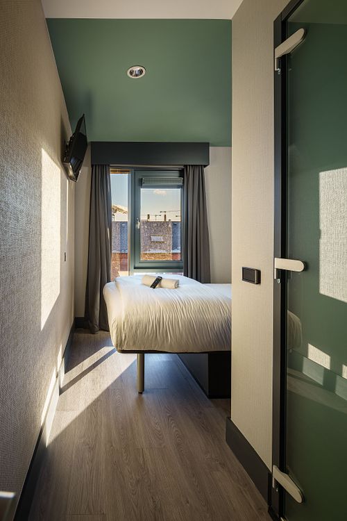 Easy Hotel, Dublin, Tyndale Architects