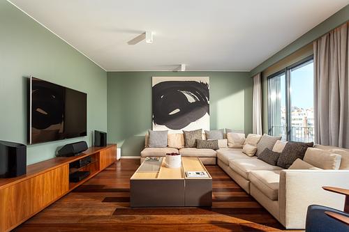 Apartamento T6 Av Antonio Augusto Aguiar