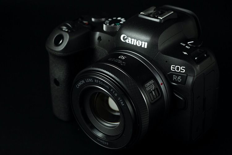 Canon EOS 5D Mark IV