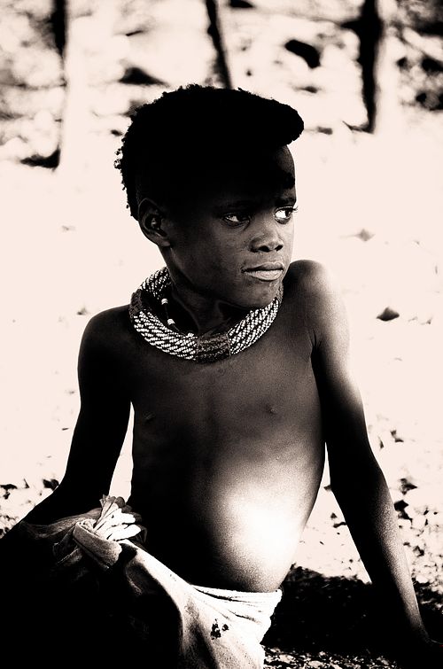 Portrait d'un enfant Imba de Namibie