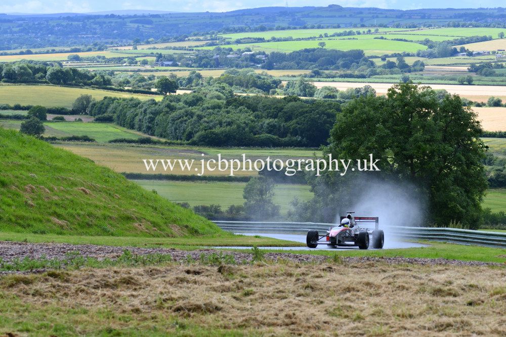 Van Diemen RF02FX Aaron Colbourne