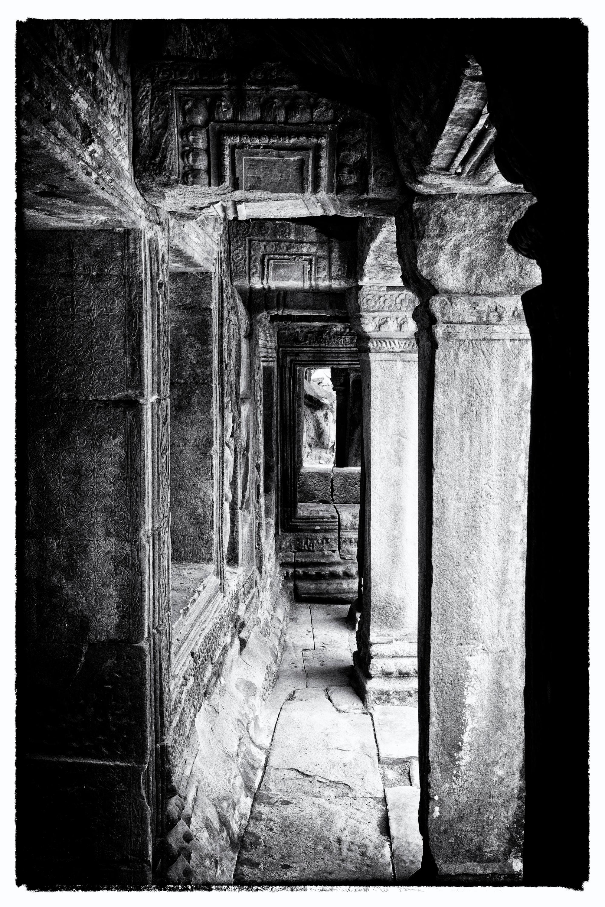 Portes des temples au Cambodge (Angkor)