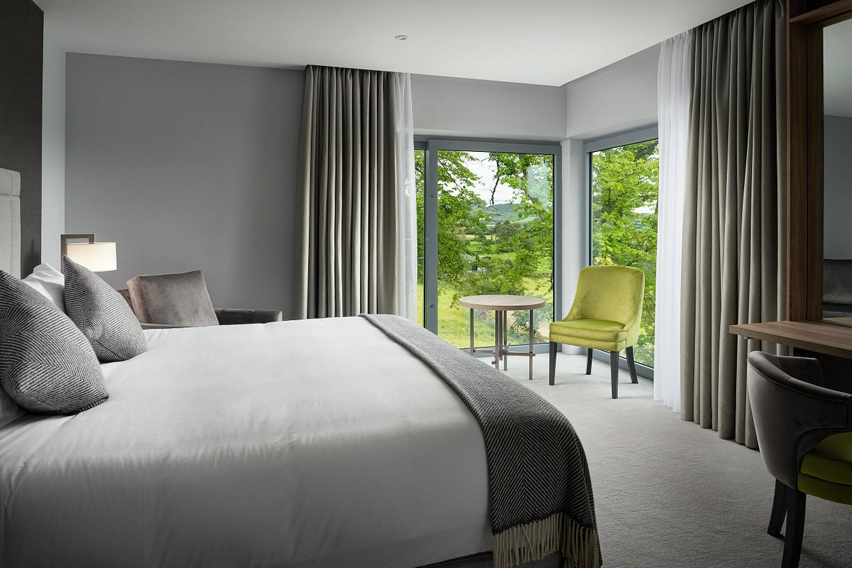Luxury Hotel Room with Bay Window, Killeavy Castle Estate