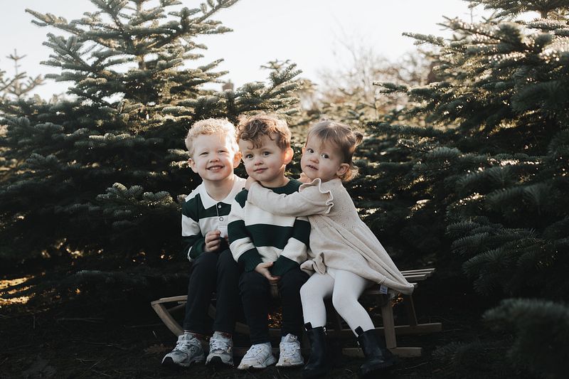 Vinnie, Sonnie & Marnie