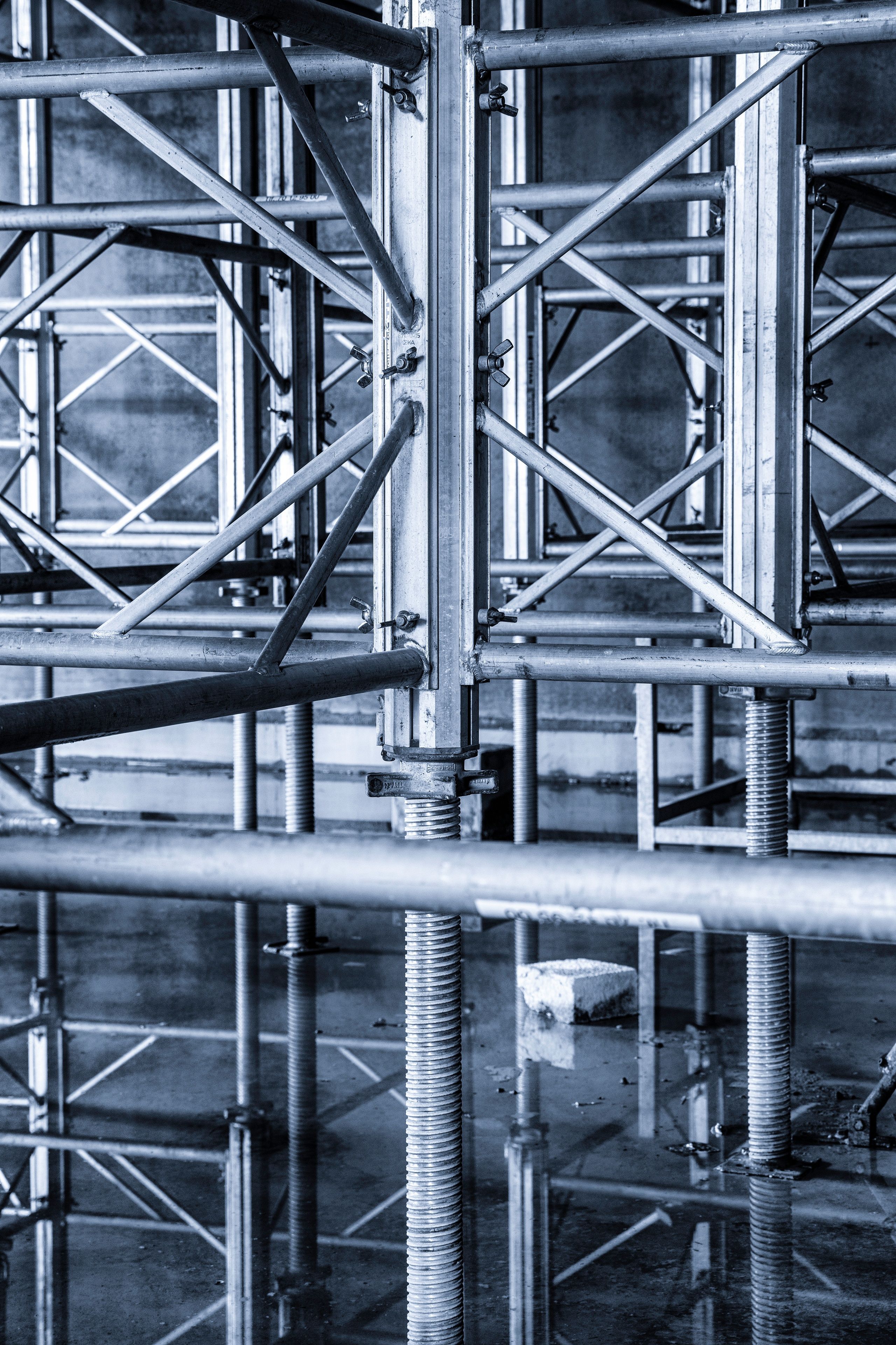 INDUSTRY