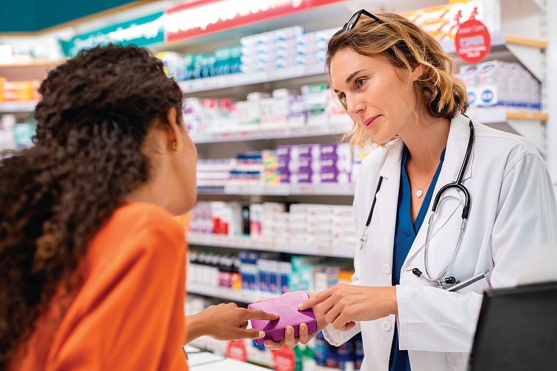 4 Tips to Help Women Tame Family Medication Costs