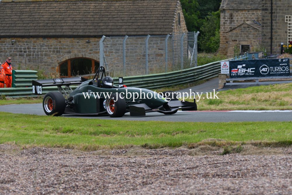 OMS 28 Ben Hamer