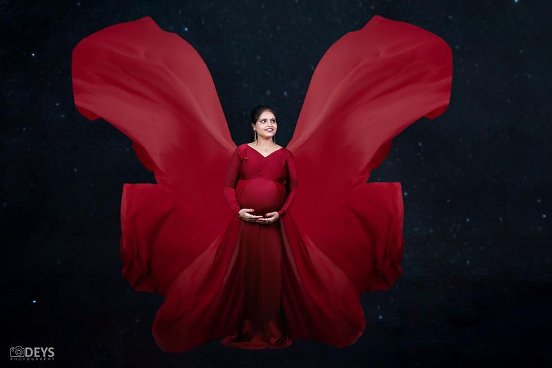 DP008 - Maroon Body Fit Gown