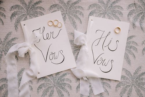 Bride & Groom get ready for the wedding day