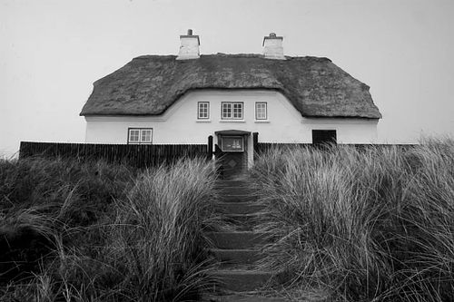 A traditional thatched roofed Danish summer house. The insider culture which surrounds Denmark’s divinely located summer houses is, in our opinion, the best reason for visiting the region in Summer when long days and almost non existent nights allow fairy