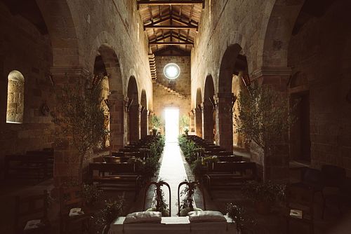 fotografo matrimonio Sardegna chiesa di Tratalias