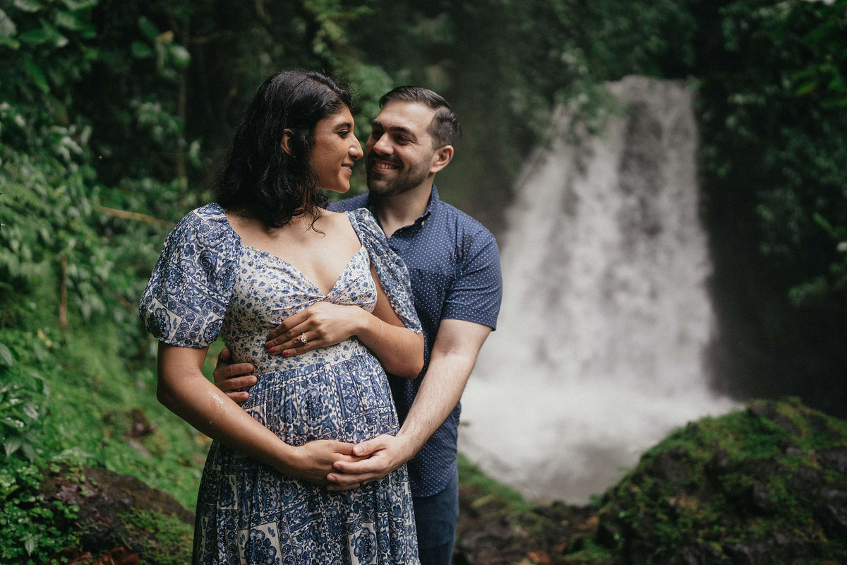 Maternity session in La Fortuna