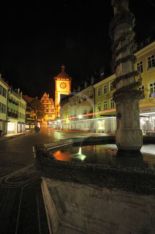 Schwabentor, Oberlinden, Freiburg bei Nacht