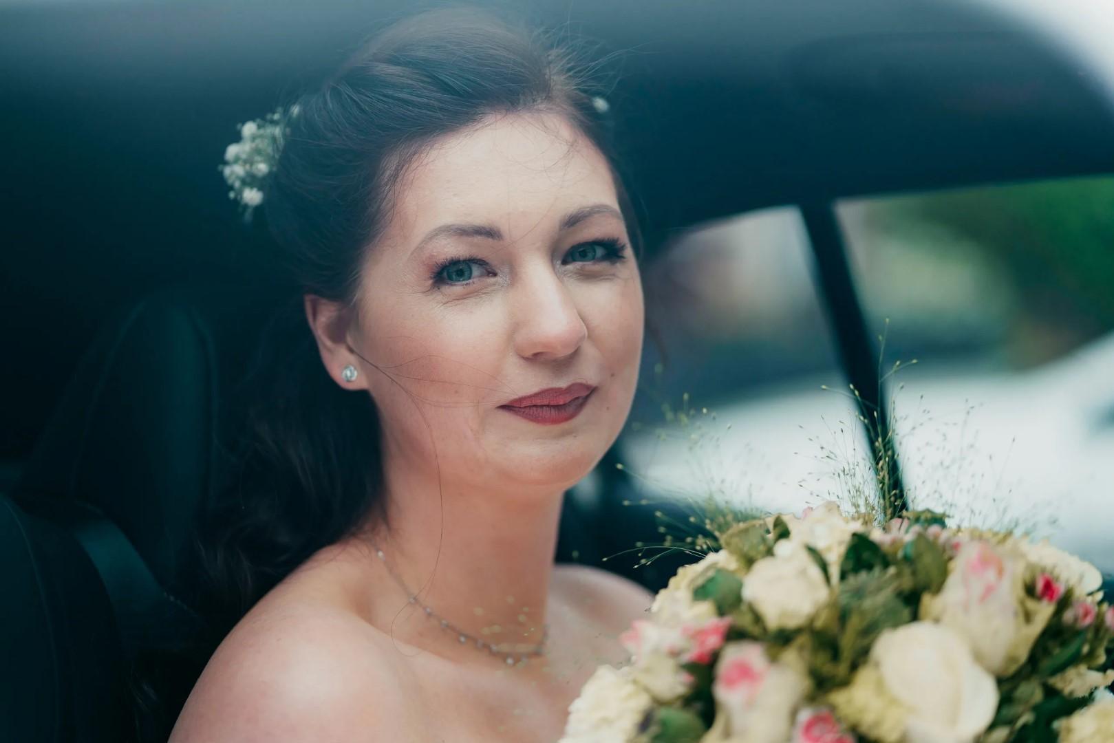 Photo 1: Modern Style