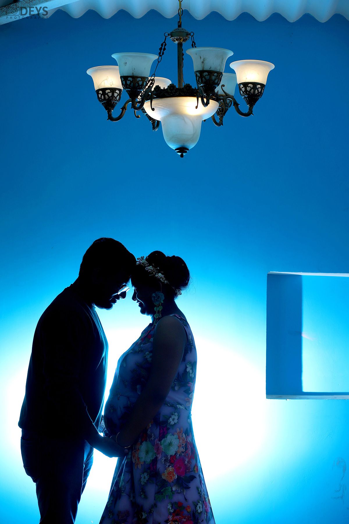 Silhouette maternity photo in Delhi NCR